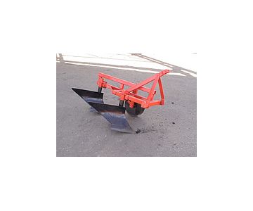 Плуг Wirax 2-ух корпусный 0.35 см.(30-40 л.с.)