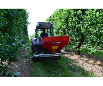 Cадовый разбрасыватель минеральных удобрений Cosmo RE 800