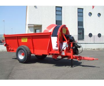 Садовый разбрасыватель органических удобрений Vaschieri L35