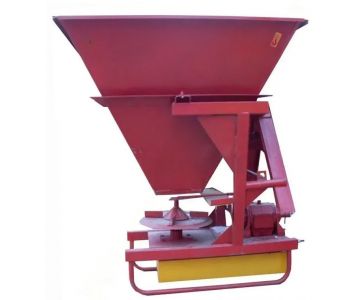 Разбрасыватель песка Лидсельмаш Л-116-01