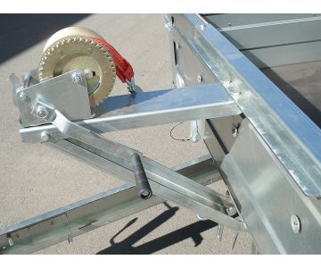 Лебедка в сборе с узлом крепления на дышло Tavials В3618-10.02.00.СБ-01