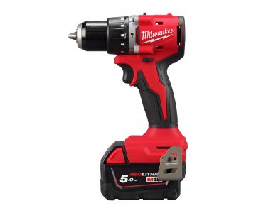 Дрель-шуруповерт Milwaukee M18 BLPDRC-502C (4933492826)