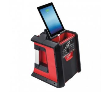 Радио/зарядное устройство Milwaukee М18 RC-0