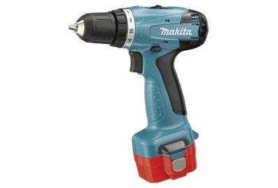 Шуруповерт Makita 6261DWPE