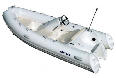 Лодка Brig E380