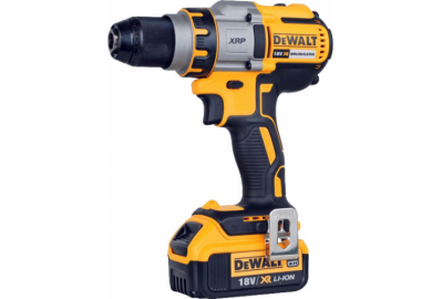 Дрель-шуруповерт DeWalt DCD 990 P2
