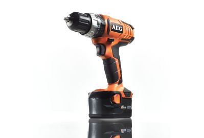 Дрель-шуруповерт ударный AEG BSB 12 G2 NC-142С
