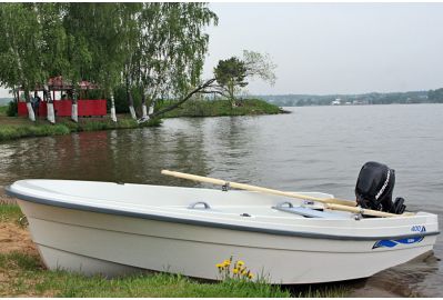 Лодка пластиковая Terhi 400