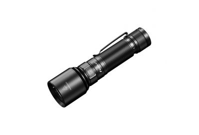 Фонарь Fenix C7 Luminus SST70