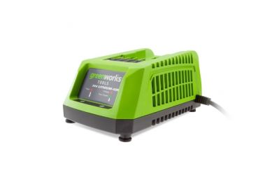 Комплект Greenworks 24V Base зарядное устройство G24C и АКБ 2Ач G24B2