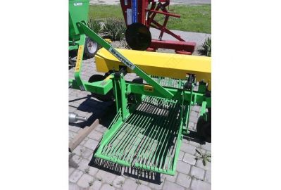 Картофелекопатель Bomet Ursa Z655