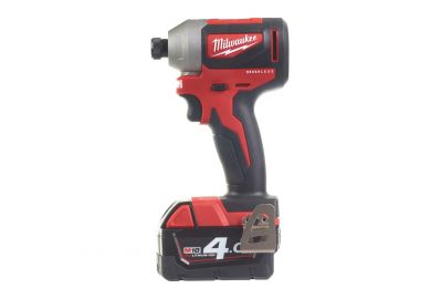 Винтоверт Milwaukee M18 CBLID-402C