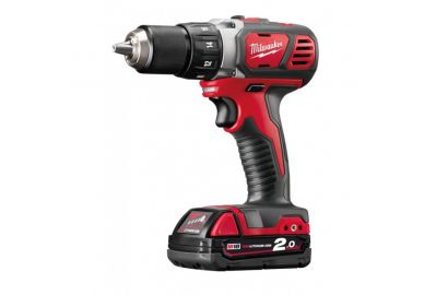 Дрель-шуруповерт Milwaukee M18 BDD-202C