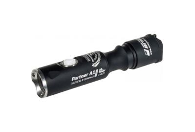 Фонарь Armytek Partner A1 Pro v3 XP-L (белый свет)