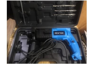 Перфоратор  Newton NTP750A